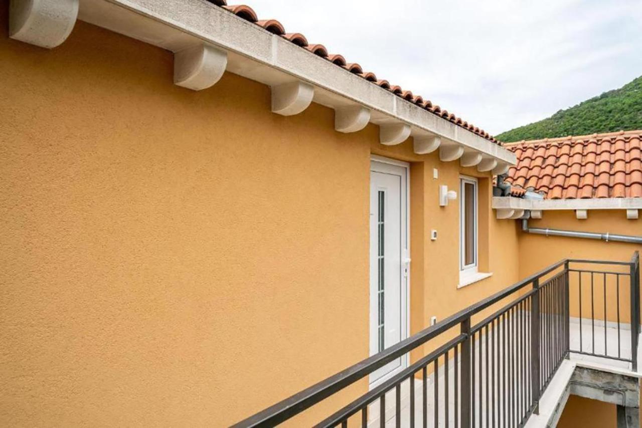 Mokošica Apartment Matej מראה חיצוני תמונה